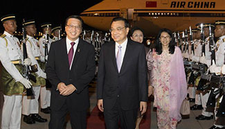 Premier Li arrives in Malaysia for East Asian leaders' meetings