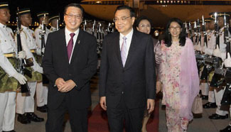 Premier Li arrives in Malaysia for series of events