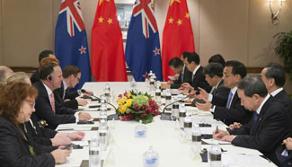 Chinese premier highlights railway, FTA in talks with Lao, New Zealand PMs