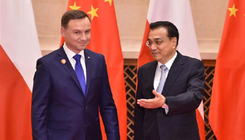 Chinese premier meets Polish president in Suzhou