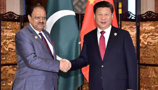 Chinese president meets Pakistani counterpart in Wuzhen