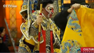 Chinese opera act inspired by Year of Monkey