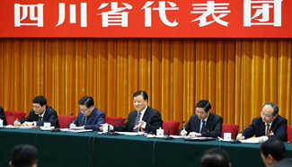 Liu Yunshan joins group deliberation of NPC deputies from Sichuan