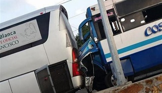 At least 40 people injured in Mexico bus collision
