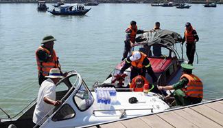 53 rescued, 3 remain missing after tourist boat capsized in Vietnam