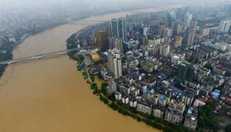Serious floods hit S China's Liuzhou