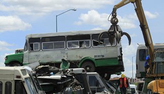 Mexico City begins scrappage process of minibuses for less pollution