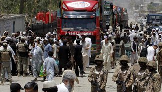 Pakistan opens busiest border crossing with Afghanistan