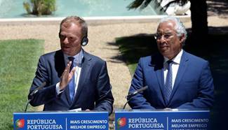 EU's Tusk calls for Britain to remain in EU