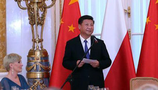 Chinese president attends state dinner in Warsaw