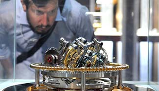 Participants enjoy displays during 2016 Summer Davos