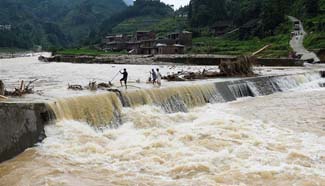 Torrential rainfall affects 29,032 people in south China