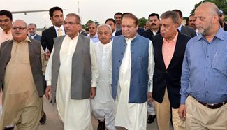 Pakistani PM returns home after successful open heart surgery