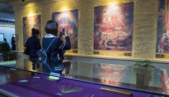 Imitation works of wall paintings in Potala Palace exhibited in Lhasa