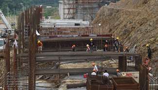 Hangzhou-Huangshan High-Speed Railway under construction