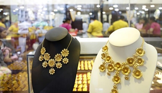 Gold prices in Myanmar rise by about 85 USD per tical