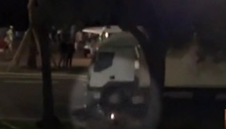 Nice: Footage shows motorcyclist trying to stop truck