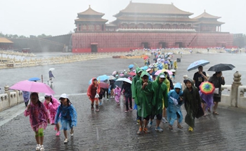 Beijing issues orange alert for rainstorm