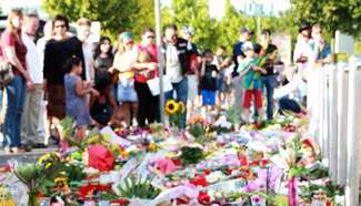 People mourn Friday shootout victims in Munich
