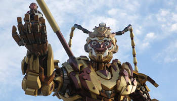 Monkey-king-shaped transformer displayed in E China