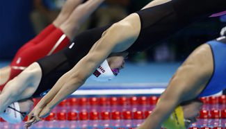 In pics: women's 200m freestyle swimming heat