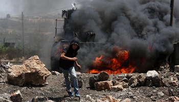 Palestinians protest against expansion of Jewish settlements near Nablus
