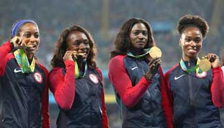 U.S. wins gold medal of women's 4X100M Relay