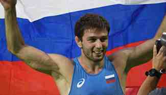 Russia's Soslan Ramomov wins men's freestyle 65kg gold medal match at Rio Olympics