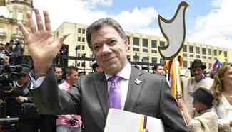 Colombian president to sign final peace deal with FARC before public vote