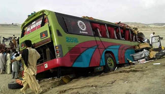 7 killed, 24 injuried in road accident in Pakistan's Gwadar