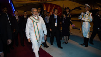 Indian PM Narendra Modi arrives in Hangzhou for G20 summit