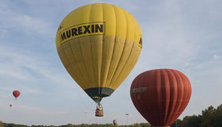 22nd Lake Velence Int'l Hot Air Balloon Carnival kicks off
