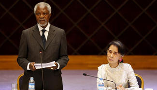 Kofi Annan meets with Aung San Suu Kyi in Myanmar