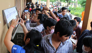 Over 62 pct of high school applicants pass annual exam in Cambodia