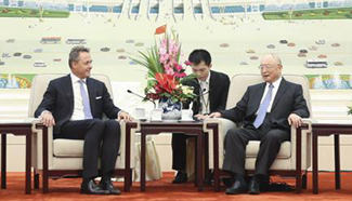 Senor political advisor meets ING Executive Board chairman