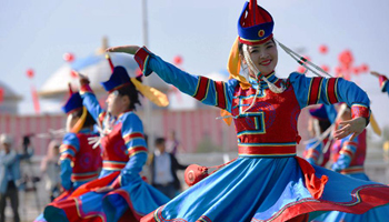 Nadam Fair kicks off in N China's Inner Mongolia