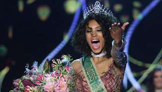 Raissa Santana wins Miss Brazil 2016 title