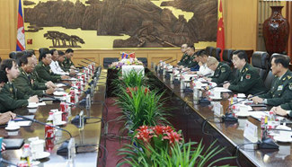Chinese defense minister holds talks with Cambodian counterpart