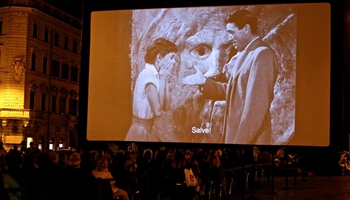 "Rome Holiday" screened to mark centenary of Gregory Peck's birth