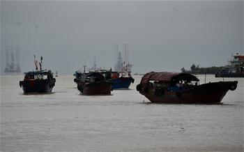 Typhoon Sarika to make landfall again at border between Vietnam and China