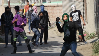 Large-scale protests held in Kashmir against New Delhi's rule