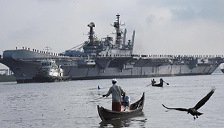 India's warship INS Viraat starts its last voyage