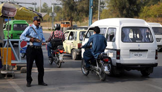Security beefed up in Pakistani cities after police cadets attack