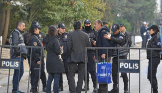 Turkish pro-Kurdish co-chairs, lawmakers detained in police raid