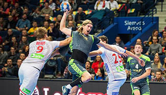 Lithuania beats Norway 32-29 at EHF EURO Croatia 2018