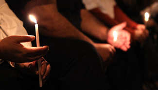 Overnight demonstration held in Greece to protest against wages cut