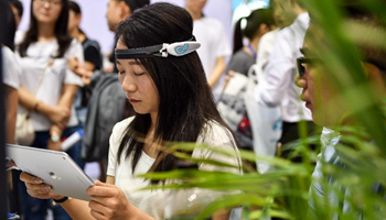 Latest achievements in science and technology displayed at China Hi-Tech Fair