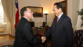 Xinhua president meets with president of Senate of Chile in Santiago