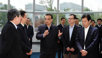 Chinese premier vows better environment for foreign investment