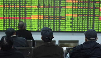 Chinese shares slump on Monday